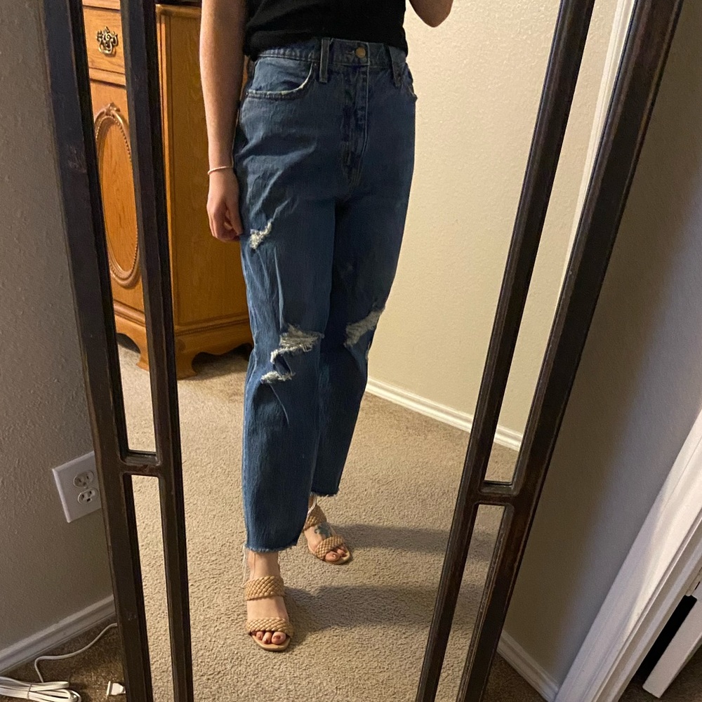 High-Rise Distressed Mom Jean